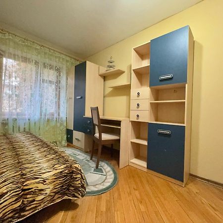Apartpoltava Затишна 3-Кімнатна Квартира В Центрі Міста, Каштанова Алея, Звітна Документація, Чек Εξωτερικό φωτογραφία