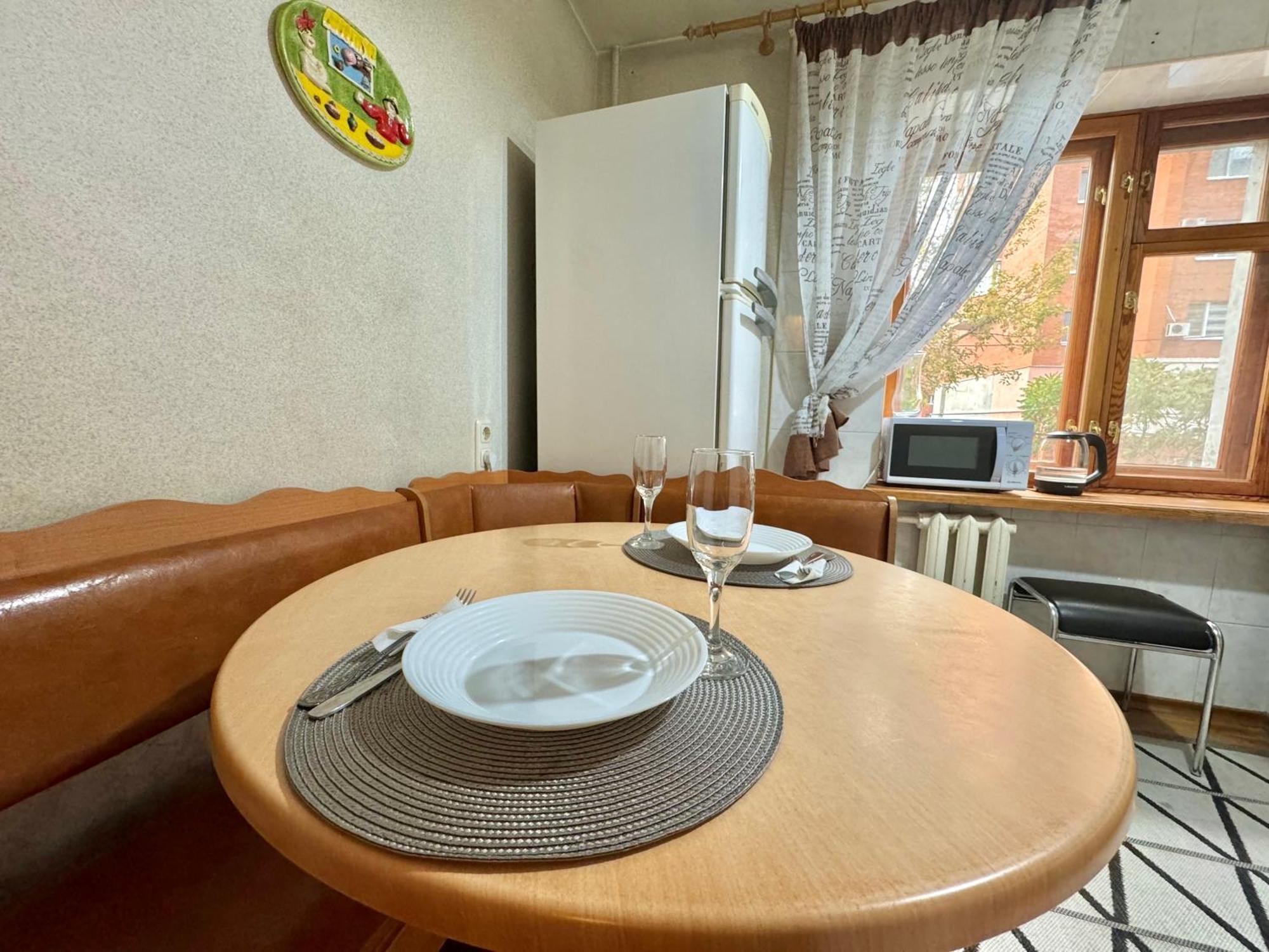 Apartpoltava Затишна 3-Кімнатна Квартира В Центрі Міста, Каштанова Алея, Звітна Документація, Чек Εξωτερικό φωτογραφία